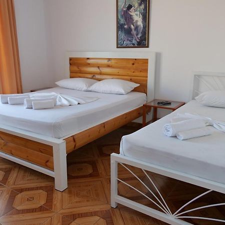 Villa Allkushi Sarandë Exterior foto