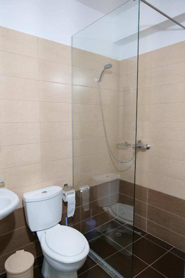 Villa Allkushi Sarandë Exterior foto
