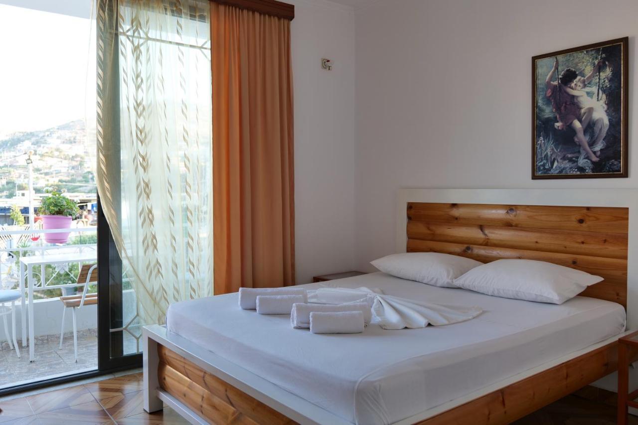 Villa Allkushi Sarandë Exterior foto