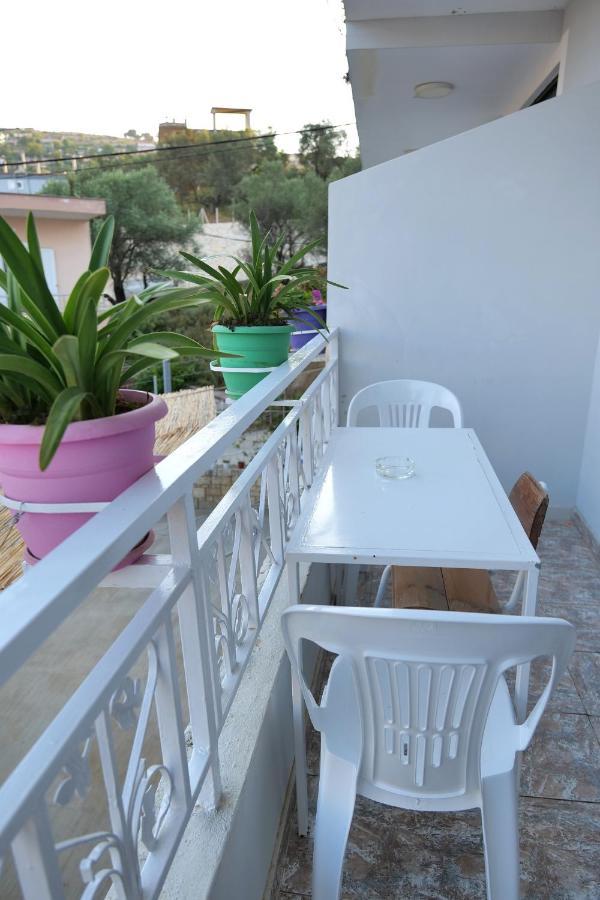 Villa Allkushi Sarandë Exterior foto