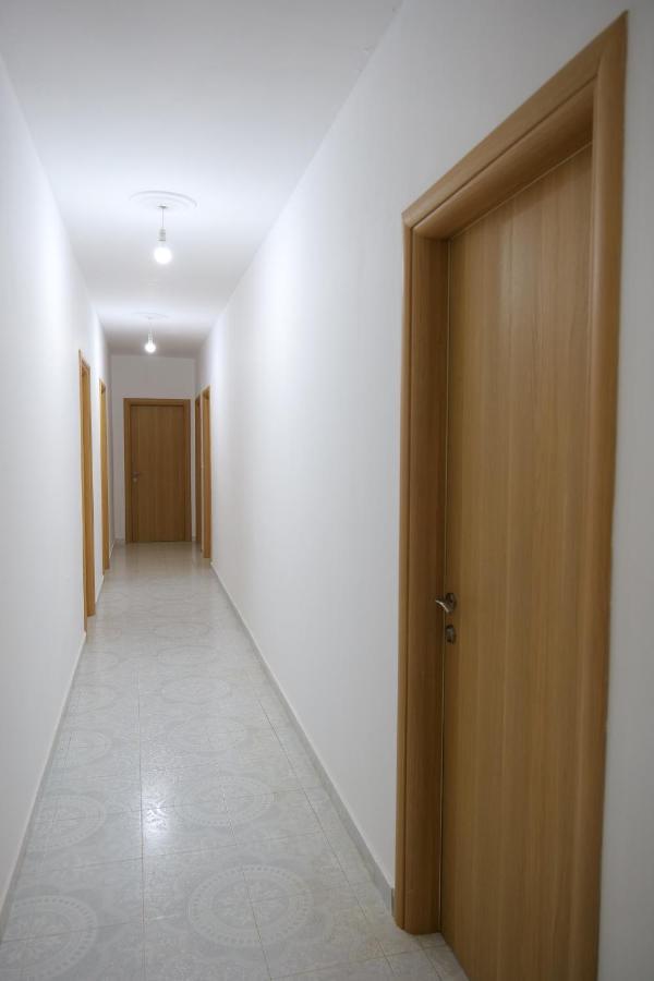 Villa Allkushi Sarandë Exterior foto