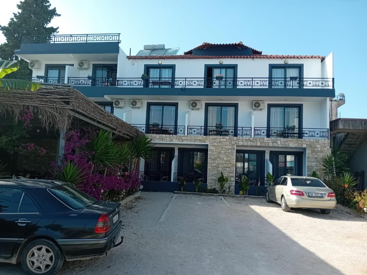 Villa Allkushi Sarandë Exterior foto